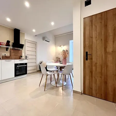 Apartment De Charme Avec Mezzanine Bastia (Corsica)